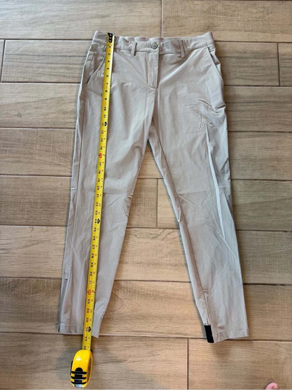 Macade Women's Light Gray Ankle Golf Pants - Performance Stretch Size 40 (US 8)